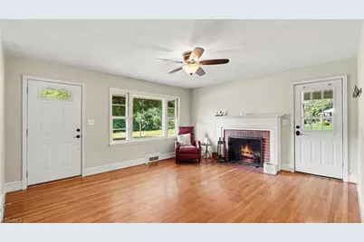4129 High Point Road, Winston-Salem, NC 27107 - Photo 7