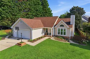 1 Ivy Ridge Ct, Greensboro, NC 27407 - Photo 1