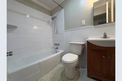 2611 Sherwood Street, Greensboro, NC 27403 - Photo 13