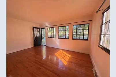 2611 Sherwood Street, Greensboro, NC 27403 - Photo 5