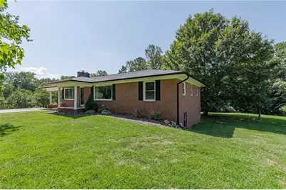 1719 E Center Street Extension, Lexington, NC 27292 - Photo 3