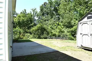 1015 Cayley Ct, High Point, NC 27260 - Photo 31