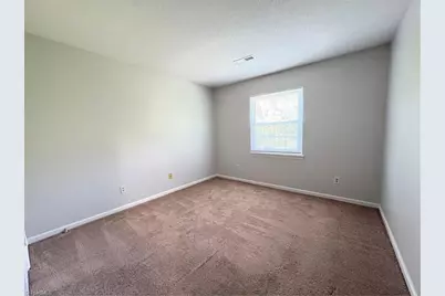 5627 Hornaday Road #J, Greensboro, NC 27409 - Photo 7