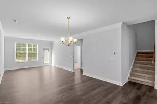 219 Stamm Dr, Greensboro, NC 27455 - Photo 9