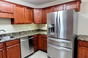 4765 Summerlyn Pl Dr, Kernersville, NC 27284 - Photo 5
