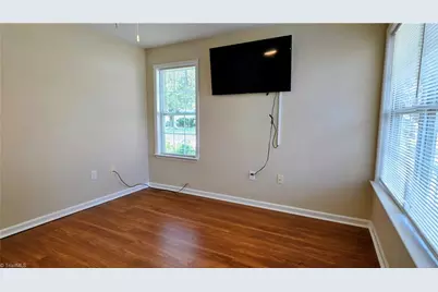 4765 Summerlyn Place Drive, Kernersville, NC 27284 - Photo 17