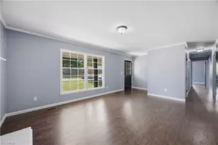 3 Woodclub Ct, Greensboro, NC 27406 - Photo 17