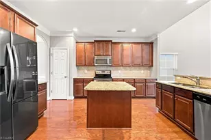 5465 Holbein Gate Rd, Walkertown, NC 27051 - Photo 9