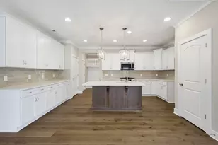 241 Shady Brook Ln, Winston-Salem, NC 27023 - Photo 11
