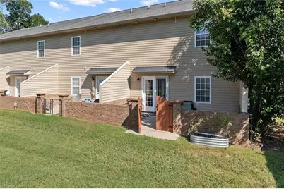 307 Skiles Heights #D, Thomasville, NC 27360 - Photo 23