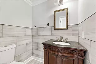 105 Peach Orchard Dr, Greensboro, NC 27455 - Photo 19