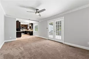 105 Peach Orchard Dr, Greensboro, NC 27455 - Photo 15