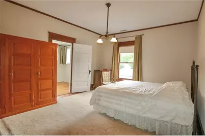 418 W Main Street, Elkin, NC 28621 - Photo 27