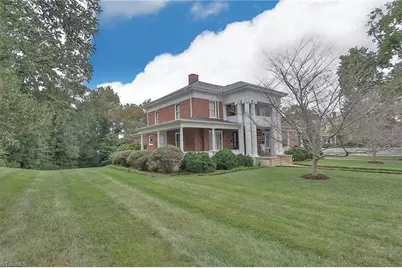 418 W Main Street, Elkin, NC 28621 - Photo 43