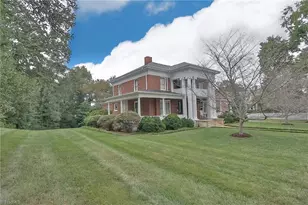 418 W Main St, Elkin, NC 28621 - Photo 43