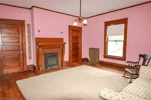 418 W Main St, Elkin, NC 28621 - Photo 29