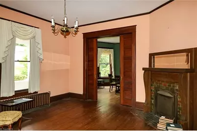 418 W Main Street, Elkin, NC 28621 - Photo 13
