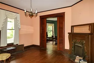 418 W Main St, Elkin, NC 28621 - Photo 13