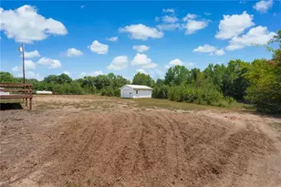 802 Strawberry Rd, Reidsville, NC 27320 - Photo 41