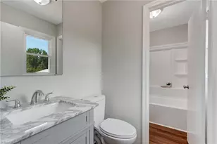 802 Strawberry Rd, Reidsville, NC 27320 - Photo 31