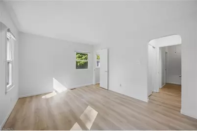 737 Lakeview Drive, Henderson, NC 27536 - Photo 15