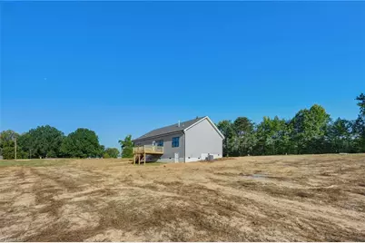 298 Cole Road, Reidsville, NC 27320 - Photo 9