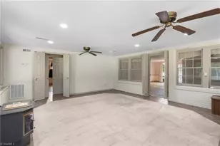 386 Broad St, Denton, NC 27239 - Photo 19