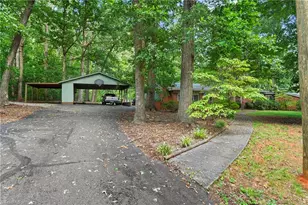386 Broad St, Denton, NC 27239 - Photo 11