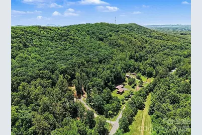 2828 E Pine Street, Mount Airy, NC 27030 - Photo 11