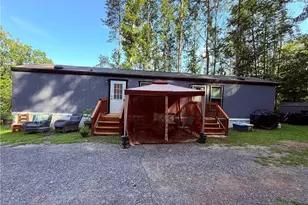 2828 E Pine St, Mount Airy, NC 27030 - Photo 3