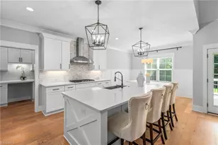 569 Wentworth Dr, Winston-Salem, NC 27107 - Photo 11
