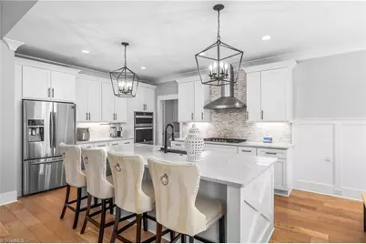 569 Wentworth Drive, Winston-Salem, NC 27107 - Photo 13