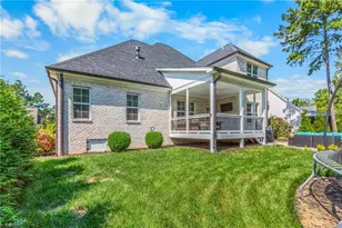 569 Wentworth Dr, Winston-Salem, NC 27107 - Photo 41