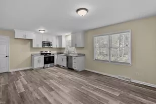 606 Pleasant Dr, Greensboro, NC 27410 - Photo 15