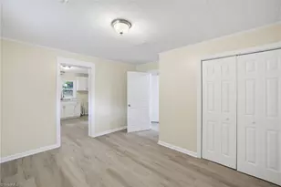 214 Cedar St, Eden, NC 27288 - Photo 15