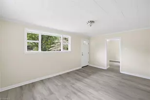 214 Cedar St, Eden, NC 27288 - Photo 7