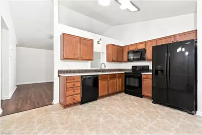 5117 Oakhurst Park Court, Kernersville, NC 27284 - Photo 7