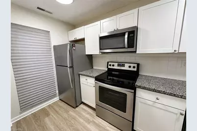 301 Village Lane #C, Greensboro, NC 27409 - Photo 5