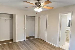 301 Village Ln, Greensboro, NC 27409 - Photo 13