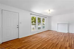 2220 Bradley St, Greensboro, NC 27406 - Photo 7