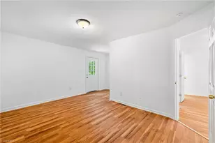 2220 Bradley St, Greensboro, NC 27406 - Photo 17
