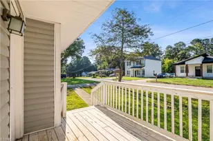 2220 Bradley St, Greensboro, NC 27406 - Photo 3