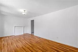 2220 Bradley St, Greensboro, NC 27406 - Photo 5
