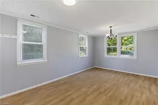 201 Wedgewood Dr, Jamestown, NC 27282 - Photo 11