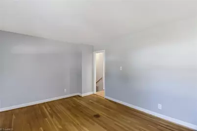 201 Wedgewood Drive, Jamestown, NC 27282 - Photo 3