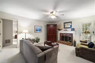 401 Wind Haven Ln, Winston-Salem, NC 27104 - Photo 9