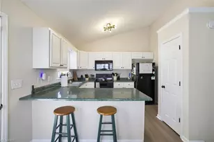 21 Oak Meadow Ln, Thomasville, NC 27360 - Photo 11