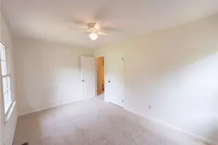 3221 Meadow Ln, Winston-Salem, NC 27107 - Photo 11