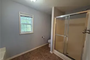 2017 Pembrooke Forest Dr, Winston-Salem, NC 27106 - Photo 17