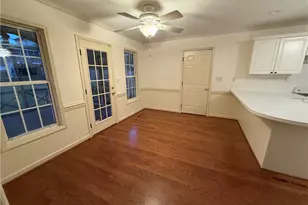 2017 Pembrooke Forest Dr, Winston-Salem, NC 27106 - Photo 5